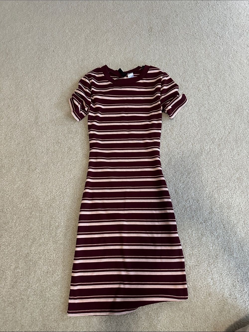 H&M Burgundy and Cream Striped Short-Sleeve Midi Dress